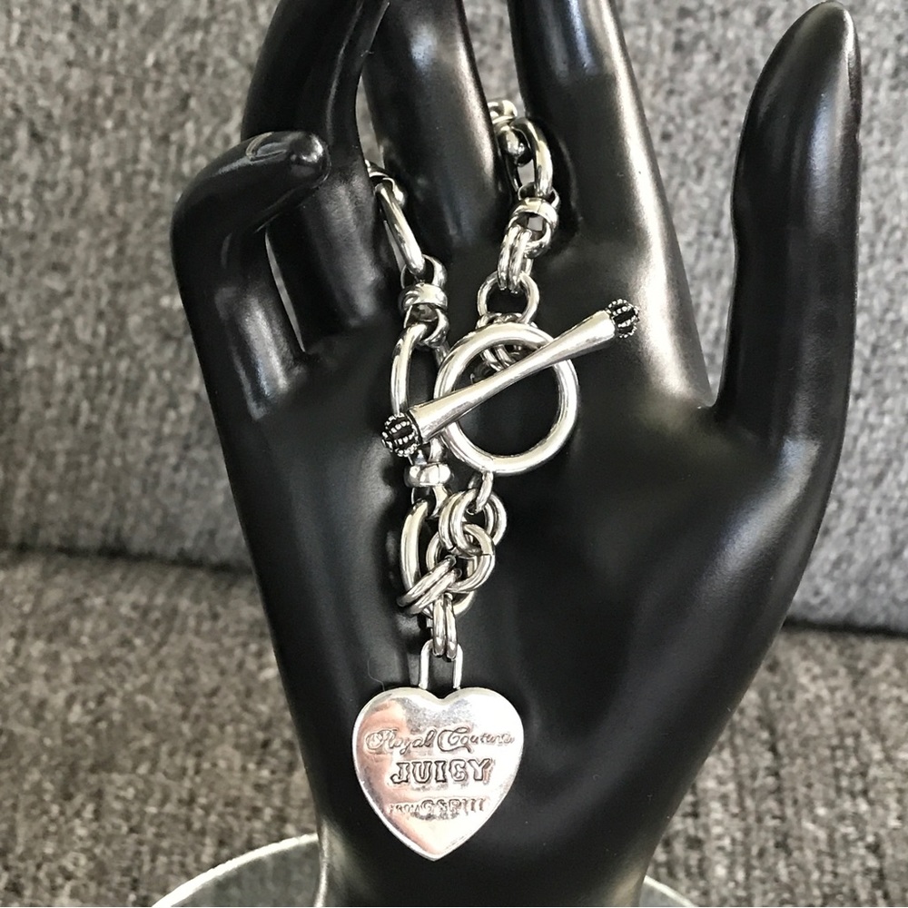 Juicy Couture Royal Couture heart chain bracelet